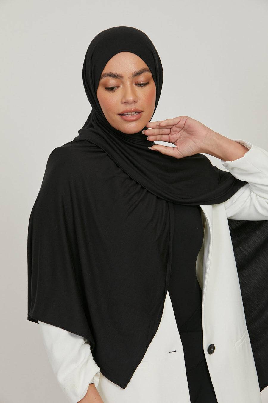 UJ™ Black Jersey Hijab | Buy Hijab Online Pakistan | UmmeJannah