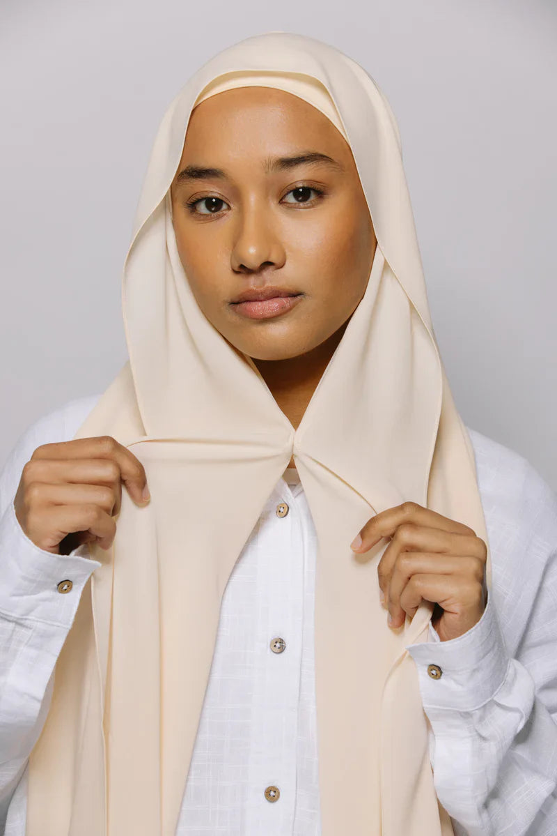 Magnetic Instant Hijab by UJ - BUNDLE OF 3 (RANDOM COLORS)
