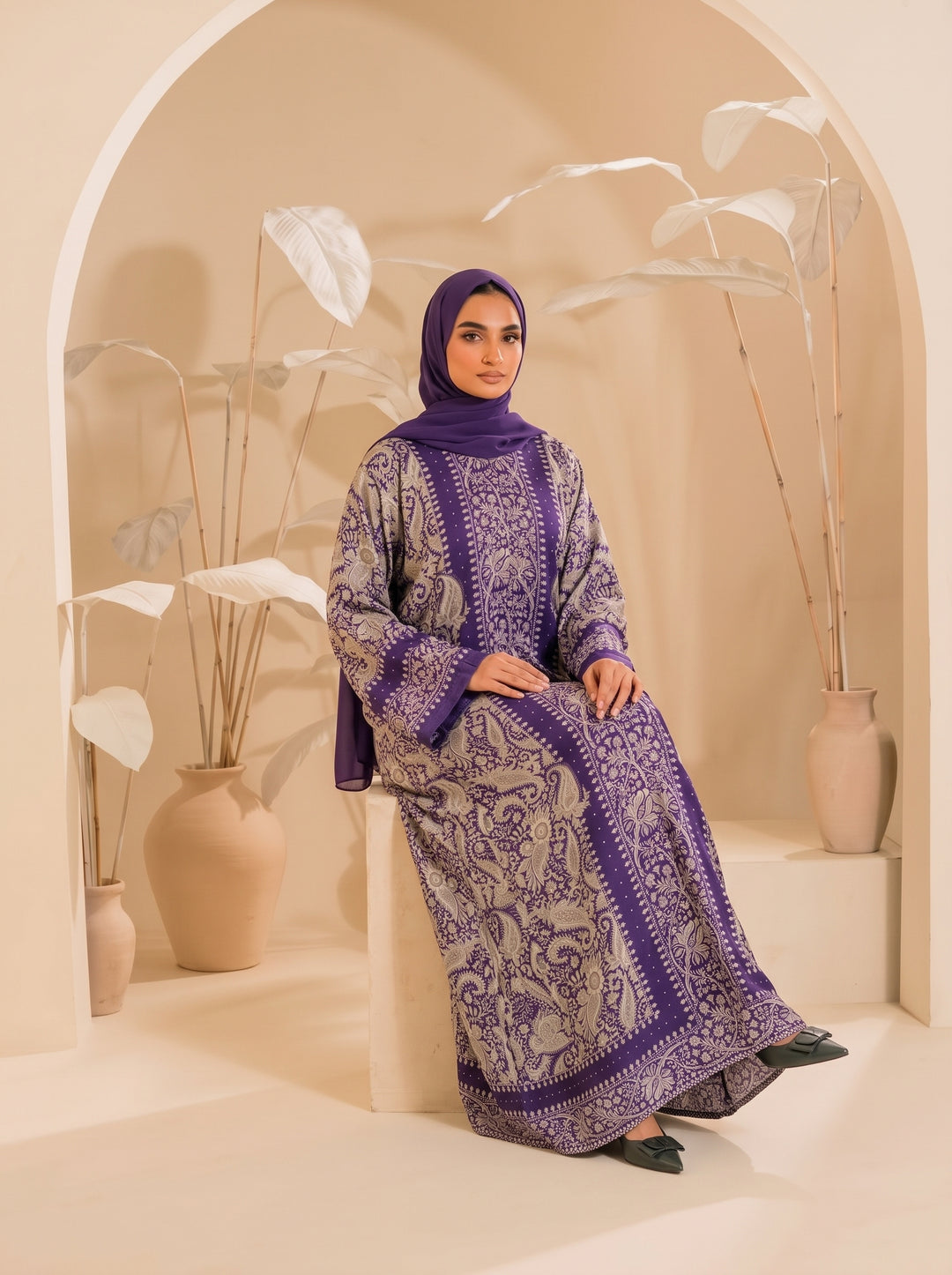 Aabroo Abaya