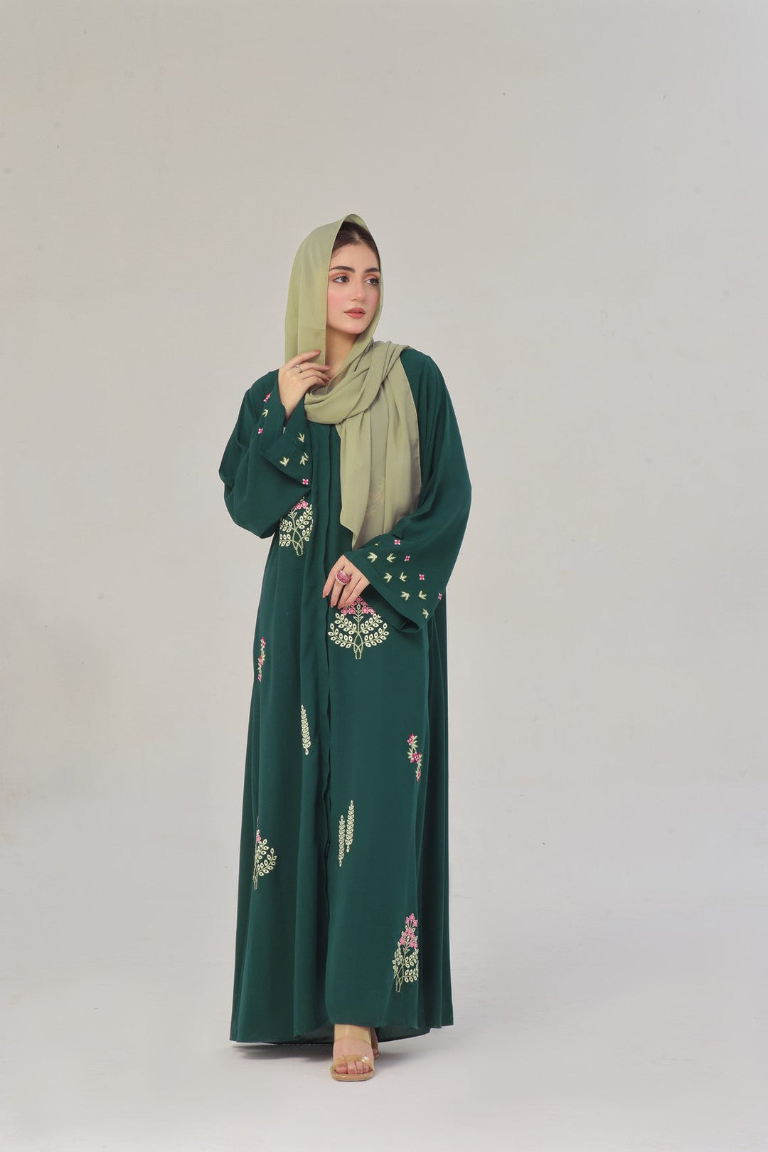 Nayla Bloom Abaya